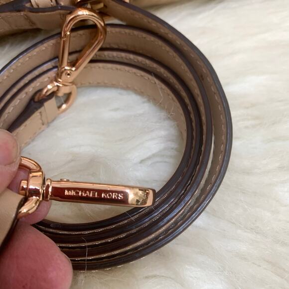 MICHAEL KORS Pink Gold Rose Gold Mirror Metallic Small Satchel w/Strap - Picture 14 of 16